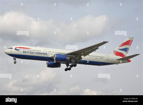 British Airways Boeing 767 300er G Bnwx Landing At London Heathrow