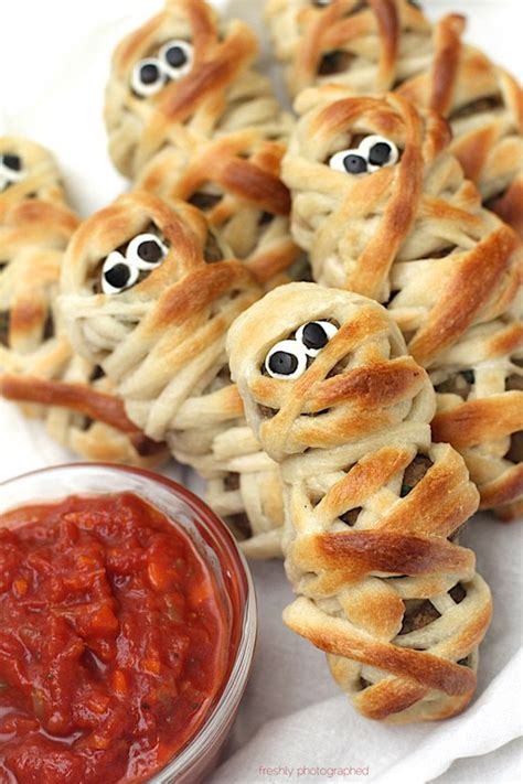 31 Easy Halloween Party Appetizers — Best Recipes For Halloween Hors D