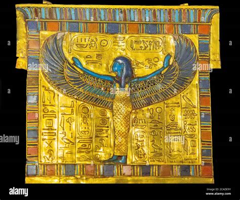Egypt Cairo Egyptian Museum Tutankhamon Jewellery From His Tomb In