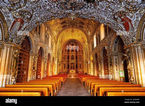 Mexican Church Interior Hi Res Stock Photography And Images Alamy