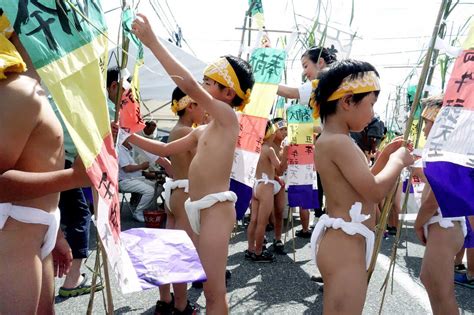 Japanese Naked Festivals Keep Centuries Old Tradition Alive