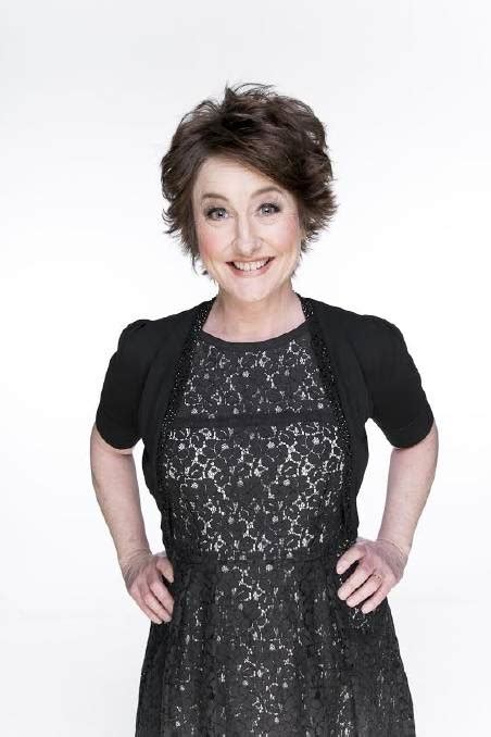 Comedian Fiona Oloughlin Is Coming To Wagga The Daily Advertiser Wagga Wagga Nsw