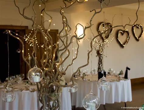 High Visual Impact Low Cost Wedding Flowers At Coombe Lodge By Using