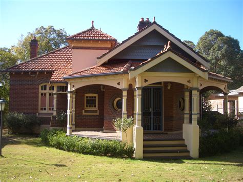 Appian Way Burwood Wikimedia Commons Appian Way Shingle Style