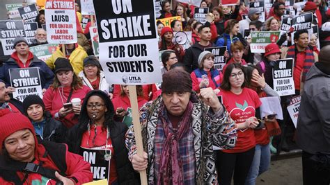 La Teachers Strike Raises A Question Is Our Education Too American