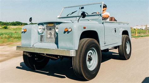 Classic Land Rover Series Ii Gets Restomod Treatment Costs £225k