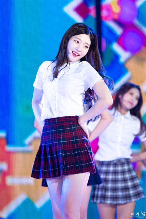 Kpop Netizens Claim That She S The Most Beautiful New Generation Idol
