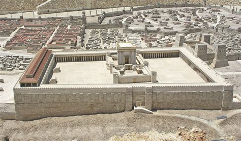 Archaeologists Discover Evidence Of The Destruction Of The Temple Of