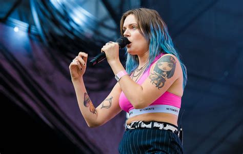 Tove Lo Shares Intense New Video For Are U Gonna Tell Her