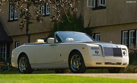 Cabrio Biały Rolls Royce Phantom Drophead