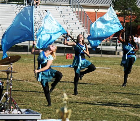 Marching Bandcolor Guard