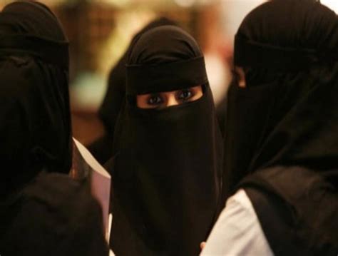 Saudi Woman Catches Husband Cheating And Faces Jail