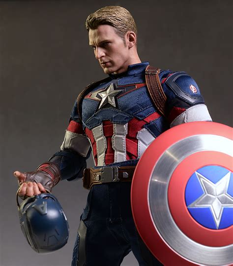 Review And Photos Of Avengers Age Of Ultron Captain America Action