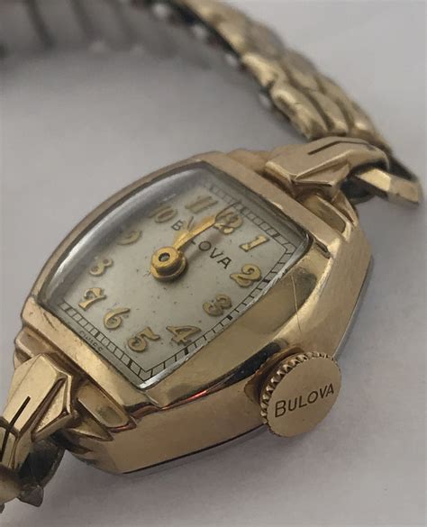 Ladies Vintage Bulova 10k Gold Filled Watch 17 Jewels Le Vive Jewelry