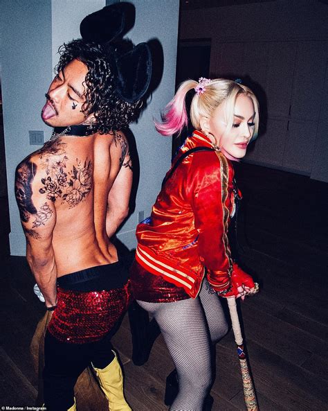 Madonna Transforms Into Daddys Little Monster Harley Quinn For Halloween Daily Mail Online