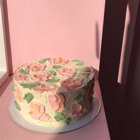 Cute Aesthetic Cakes