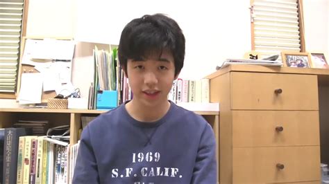 He is the youngest person to be awarded professional status by the japan shogi association and one of only five players to become. 藤井聡太 かわいい - コレクション イメージ ベスト