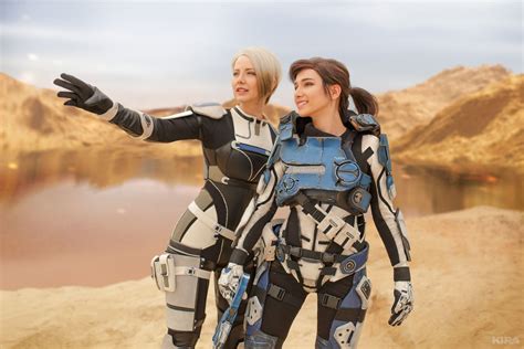 Sara Ryder And Cora Harper Cosplay Mass Effect Andromeda Cora Harper
