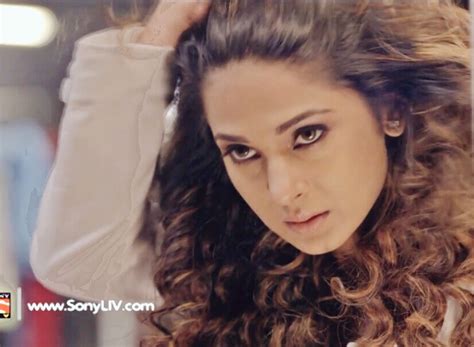 Read here our latest collection of attitude shayari, attitude shayari in hindi, new attitude shayari, aukaat shayari, akad shayari, cool boys overall collection having very impressive shayari that is suitable for boys and girls, friends, girlfriend and boyfriend. 50+ Great Beyhadh Maya Attitude Quotes In English - hindi ...
