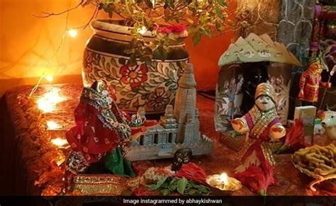 Tulsi Vivah 2021 Why Tulsi Mata Is Married With A Stone Know The Full