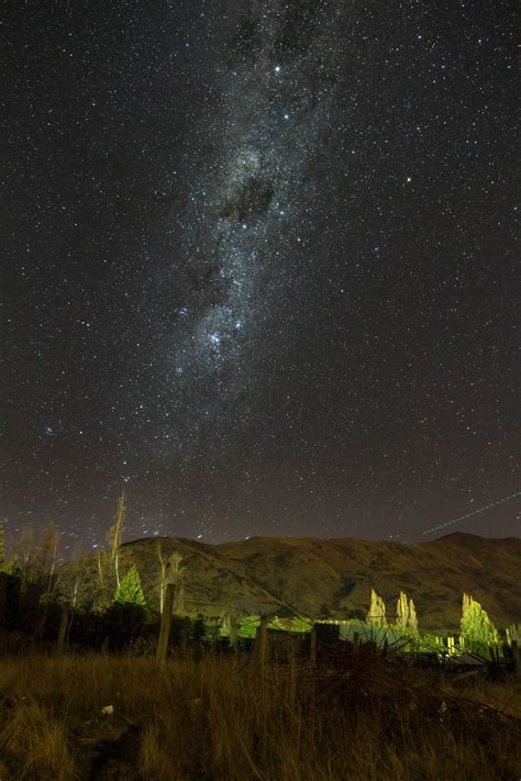 Wide View Of The Milky Way Over Wanaka New Zealand Oc 3456x5184