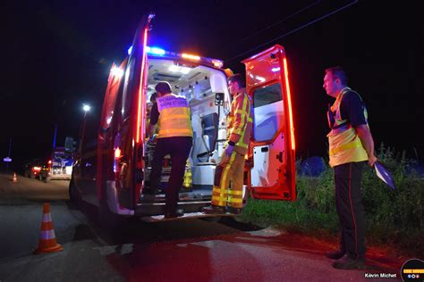 Une Femme Perd Le Contr Le De Sa Voiture Bresse Sur Grosne