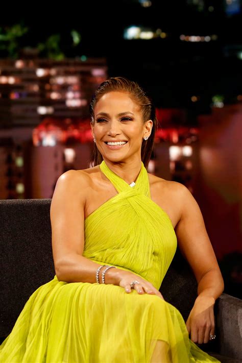 Jennifer Lopez Lo Que Debes Saber Sobre Su Nueva Línea De Skincare