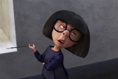 Watch Kendall Jenner Rave About Incredibles 2 Fashion Icon Edna Mode