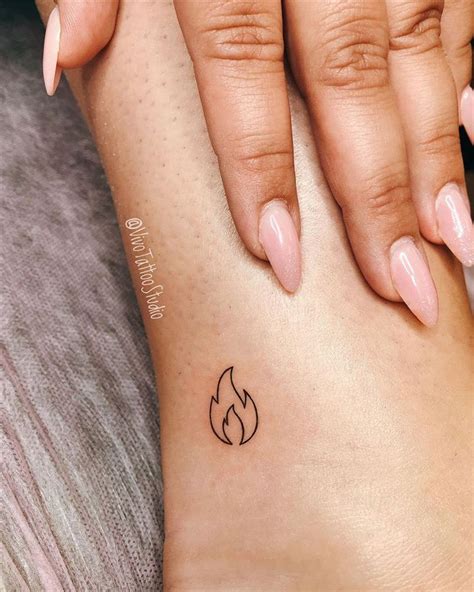 Simple and Beautiful Small Tattoos with Meaningful for Women Wzory tatuaży Mały