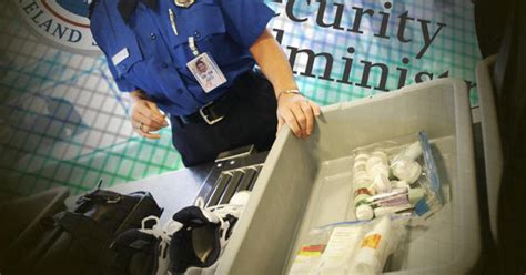 tsa worker allegedly steals items from passengers bags cbs los angeles