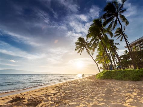 Hawaiian Islands Tourism Beaches Attractions And Outdoor Activities