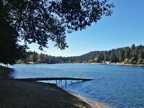 Lake Gregory In California Is An Astonishingly Beautiful Escape