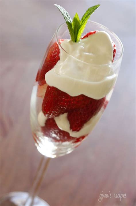 Strawberries Romanoff | Recipe | Strawberries romanoff, Desserts, Food