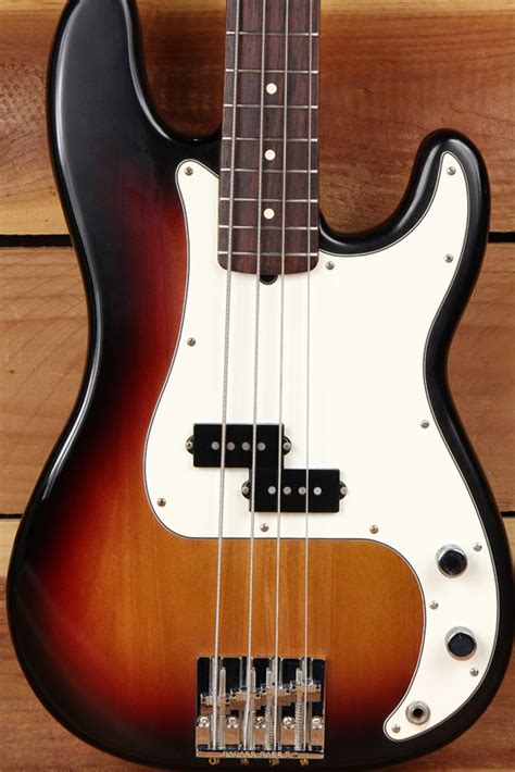 Fender Highway One 1 Precision P Bass Usa Nitro Finish 70s Headstock M