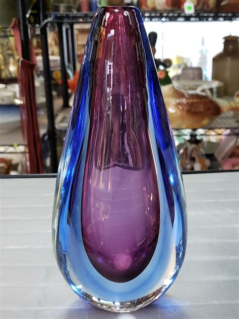 Sold Price 1960 S Italian Murano Sommerso Glass Teardrop Vase Attributed To Flavio Poli