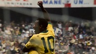 El origen del mito: así fue como Pelé terminó portando el dorsal 10 de ...
