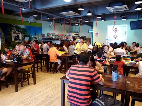 Huge martian crab mexican food in popotla fishing village mexico. Follow Me To Eat La - Malaysian Food Blog: Restoran Angcle ...