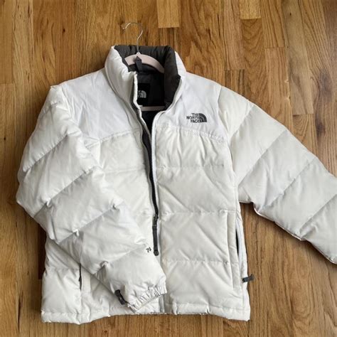 White North Face 700 Puffer Jacket Size Small Almost Depop