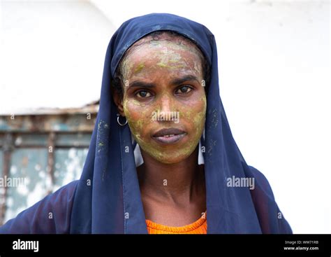 Portrait Of A Somali Woman With Qasil On Her Face Sahil Region Berbera Somaliland Stock Photo