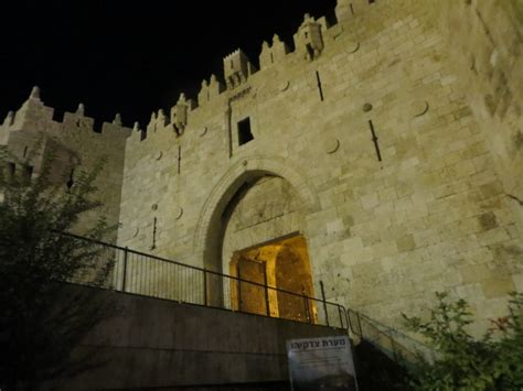 Paseos Inolvidables Por Las Murallas De Jerusalén Pinceladas