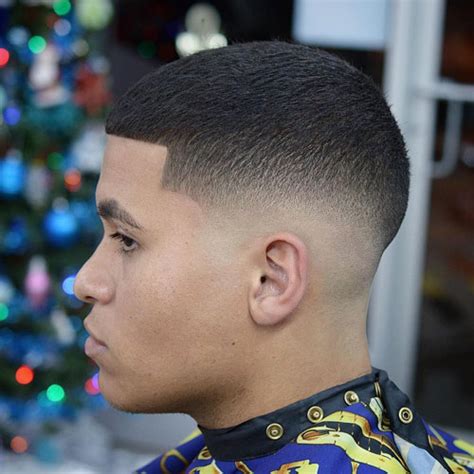 10 Popular Short Mexican Fade Haircuts For Guys 2023