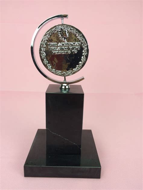 Zinc Alloy Tony Awards Replica Metal Trophy 50 Discount And Free Global