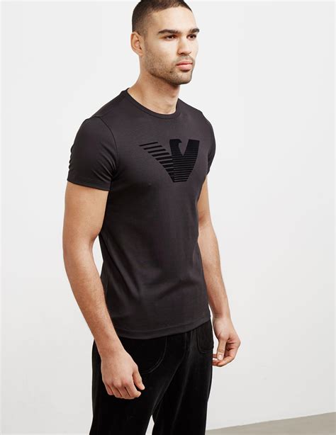 The collection by emporio armani features the finest italian casual shirts for men. Emporio Armani Mens Velvet Eagle Short Sleeve T-shirt ...