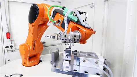 KUKA robots Case study at the machine tool industry | KUKA AG