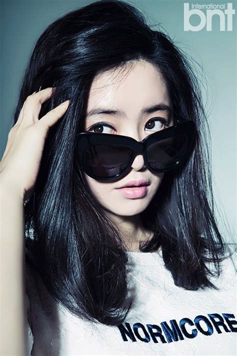 Korean Magazine Lovers Hong Soo Ah Bnt International March 2015