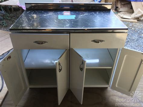 Orange kitchen cabinets — yes! Boxed up for 67 years and now set free: Brand new 1948 Youngstown Kitchen cabinets + 1948 GE ...