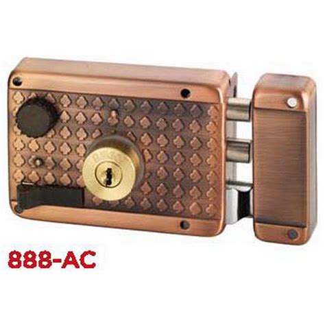 Inspired by the hardware of 16th century england, this rugged rim latch is ideal for tudors, french country and other romantic european style homes. NELON RIM LOCK 888 AC | Door Hardware & Locks | Horme ...