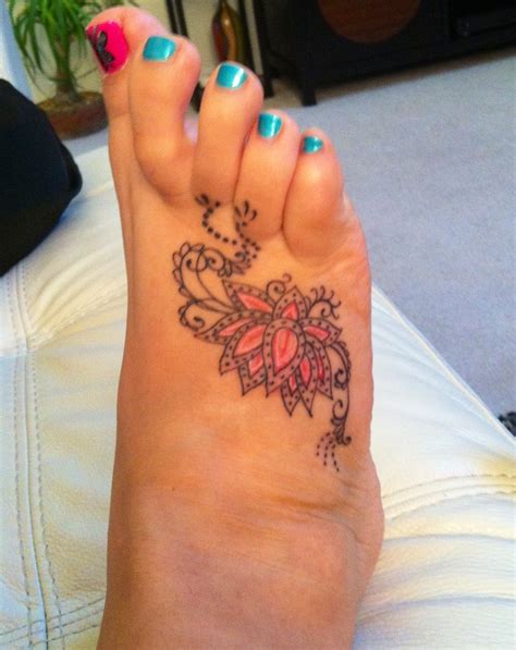 37 Lotus Tattoos On Foot