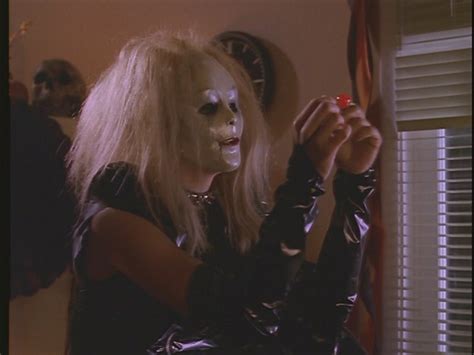 6x02 Only Skin Deep Tales From The Crypt Image 13474990 Fanpop