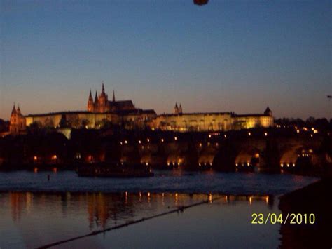 Vista Nocturna En Praga Viajes Praga Vistas